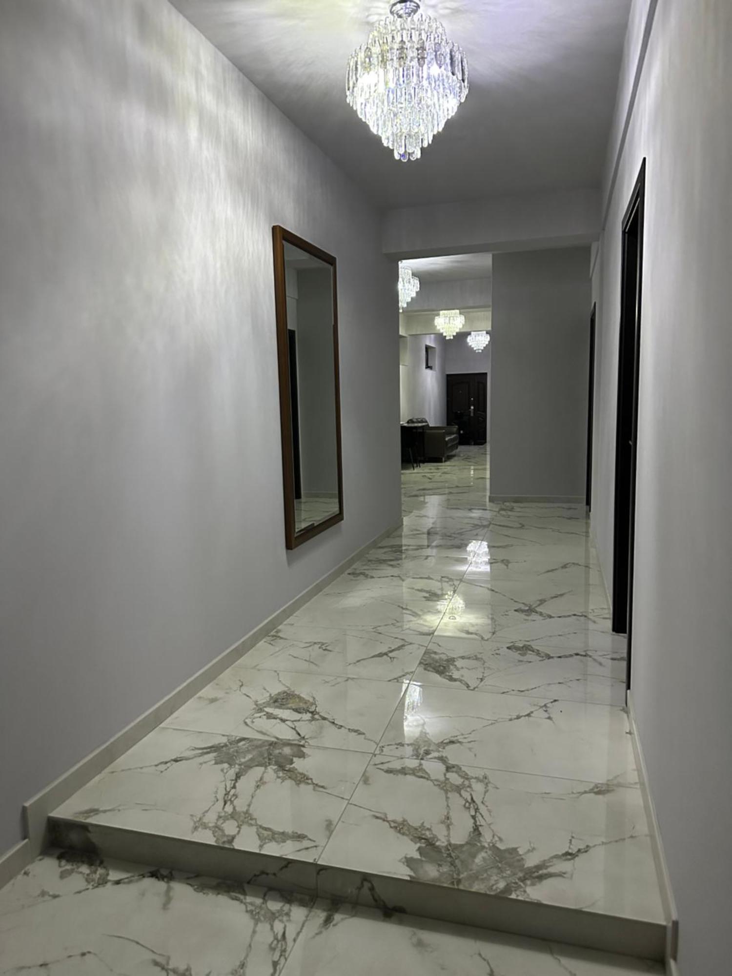 Modern House Hotell Sighetu Marmaţiei Eksteriør bilde