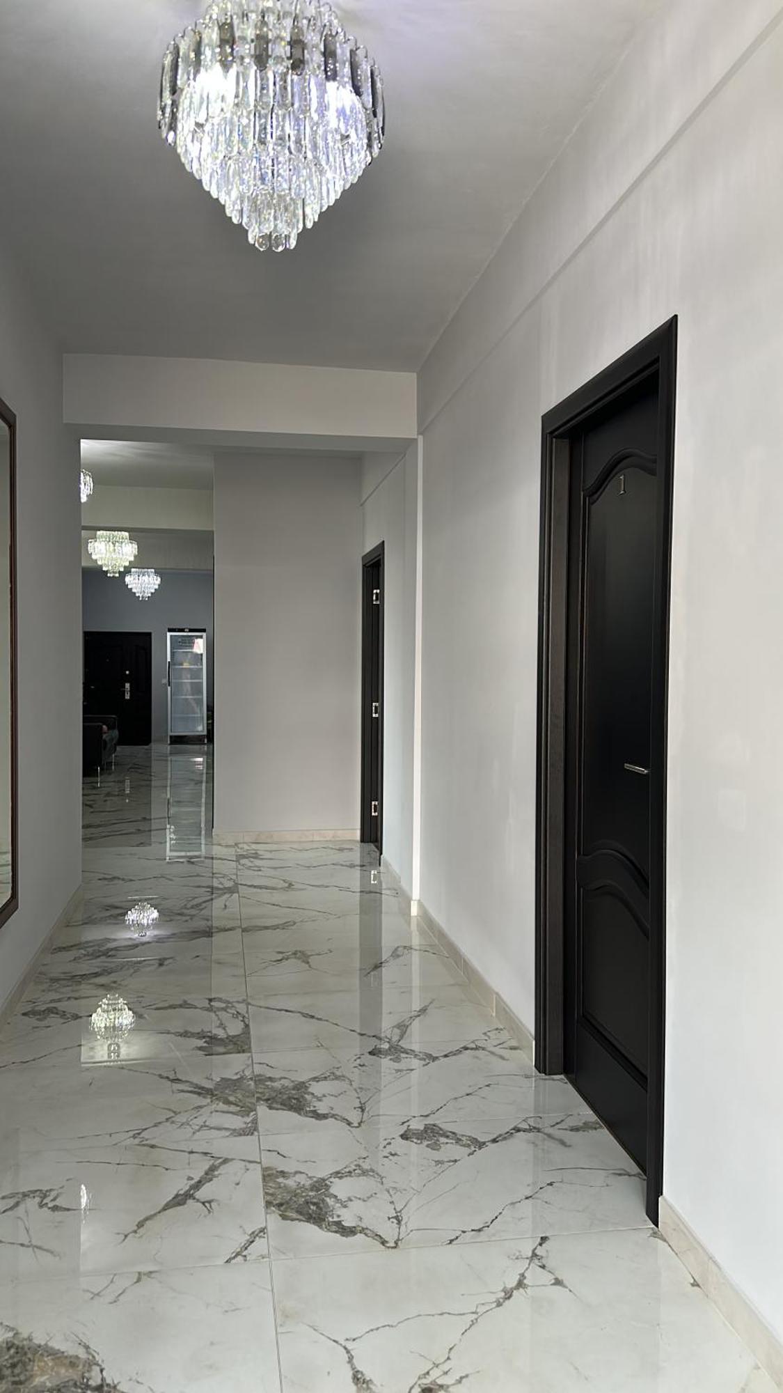 Modern House Hotell Sighetu Marmaţiei Eksteriør bilde